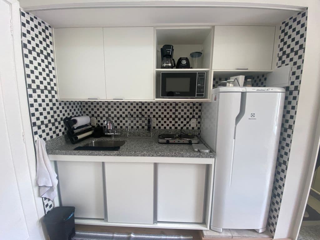 Studio no Alto, MOBILIADO e EQUIPADO, em Teresópolis / RJ. — Foto 8